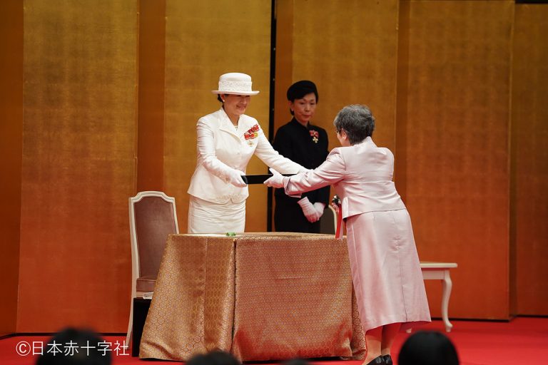 第47回フローレンス・ナイチンゲール記章 授与式が行われました